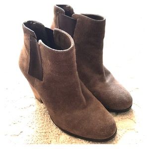 Vince Camuto Booties